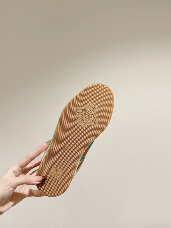 グッチ靴着用イメージ